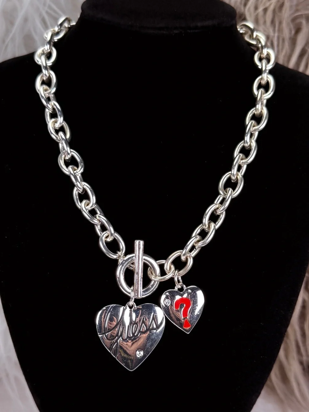 GUESS Silver Tone Chunky Chain Double Heart Toggle Charm Statement Necklace